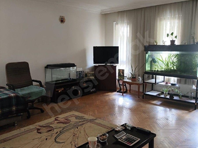 DEMİRLİBAHÇE DEMİRKAPI SOKAK 3+1 SATILIK DAİRE - Görsel 3