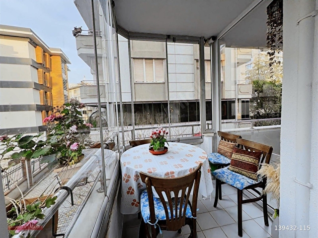 Sarı Konaklar Sitesinde Satılık Daire - Görsel 9