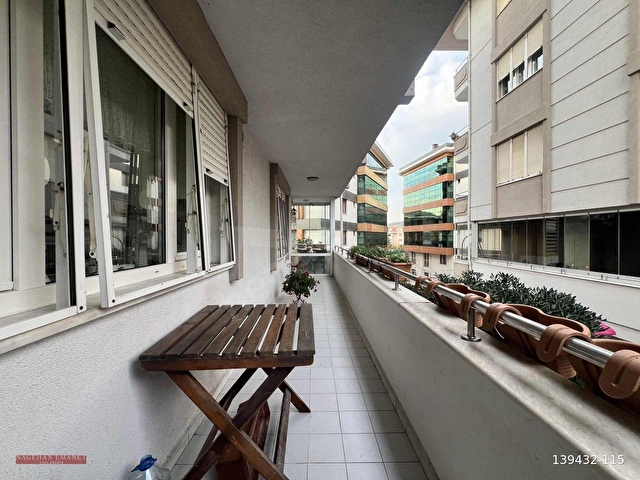 Sarı Konaklar Sitesinde Satılık Daire - Görsel 6