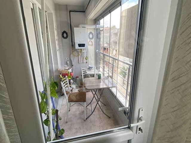 SATILIK 2+1 DAİRE EŞYALARIYLA BİRLİKTE ATATÜRK CADDESİ ARA KAT - Görsel 4