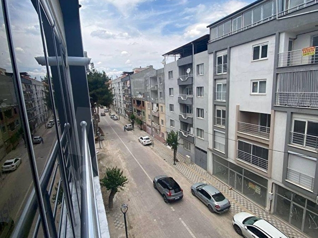 SATILIK 2+1 DAİRE EŞYALARIYLA BİRLİKTE ATATÜRK CADDESİ ARA KAT - Görsel 6