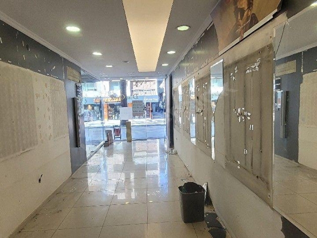 fırsat alsancak talatpaşa caddesinde tabela değeri yüksek merkezi konumda dükkan - Görsel 8