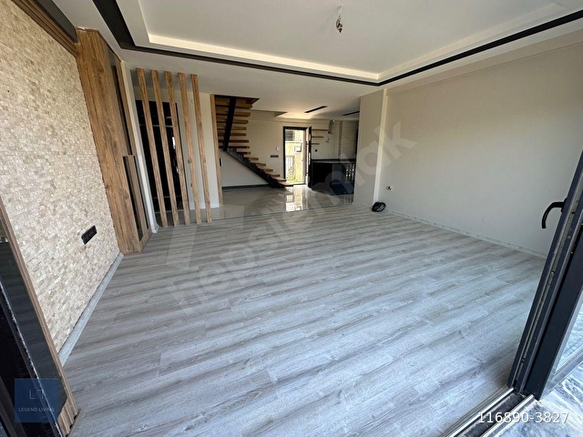 Kuşadası Deniz Manzaralı Müstakil Villa - Görsel 3