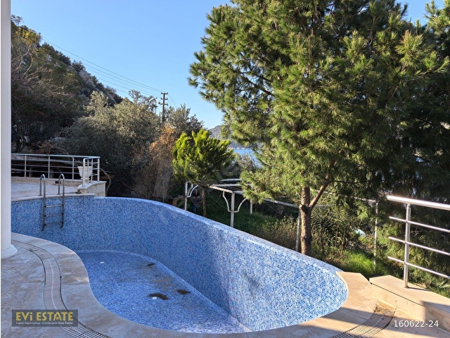 Kalkan Kışla Koyunda Satılık 4+1 Villa - Görsel 3