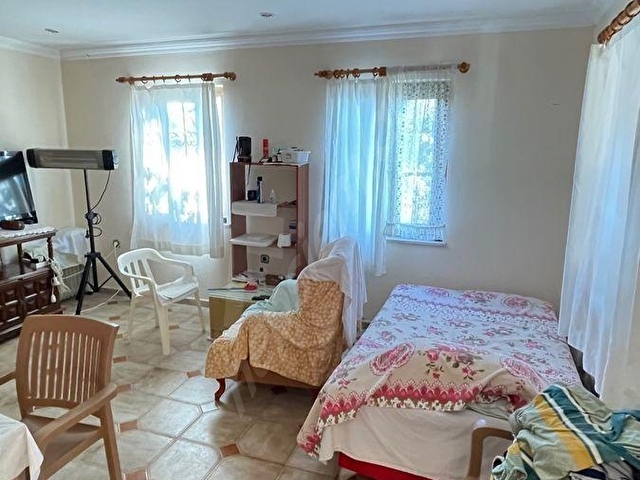 Bozcaadada Müstakil Havuzlu 2.050 m² İspanyol Tarzı Bağ Evi - Görsel 15