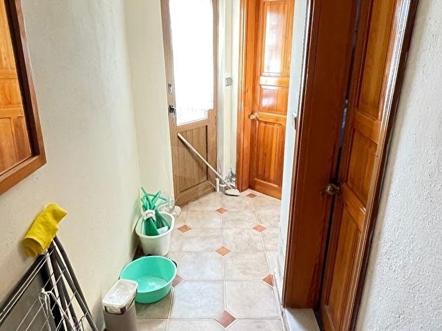 Bozcaadada Müstakil Havuzlu 2.050 m² İspanyol Tarzı Bağ Evi - Görsel 26