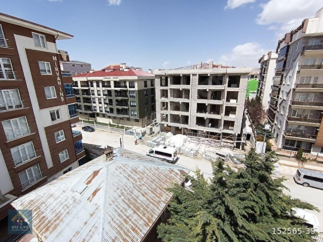 İKİNİSAN CADDESİNE 50 METRE MESAFEDE KİRALIK LÜKS 1+1 BALKONLU DAİRE - Görsel 13