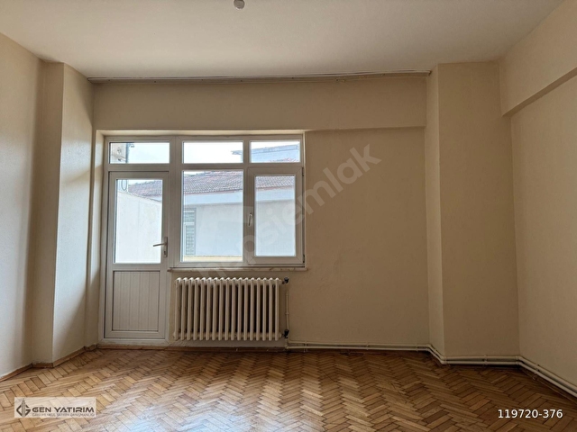 SAKARYA ADAPAZARINDA SATILIK 4+1 DAİRE - Görsel 2