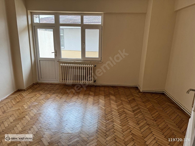 SAKARYA ADAPAZARINDA SATILIK 4+1 DAİRE - Görsel 3