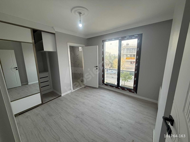 HALKALI MERKEZ MAHALLESİ MEYDANDA YENİ YAPI 4+2 DUBLEKS DAİRE - Görsel 8