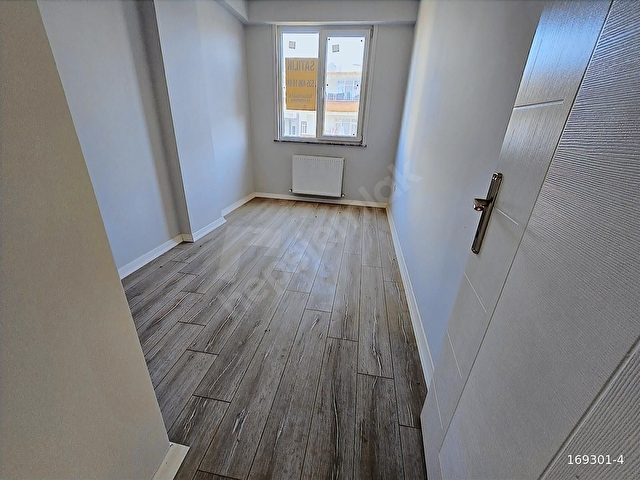 AKŞEMSETİN MAH.DE KURTKÖYE SINIR İEET KARŞISI 2+1 100M2 ARA KAT - Görsel 18