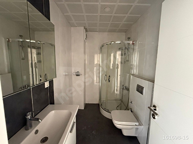 KOZYATAĞI SATILIK 3+1 DOKUZ YILLIK SİTE İÇİNDE DAİRE - Görsel 8