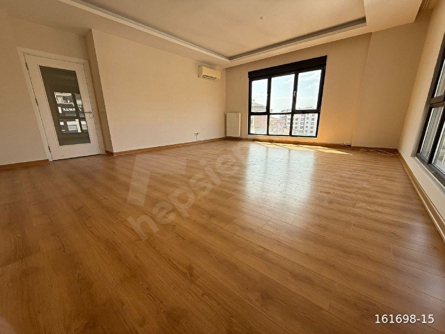 KOZYATAĞI SATILIK 3+1 DOKUZ YILLIK SİTE İÇİNDE DAİRE - Görsel 23