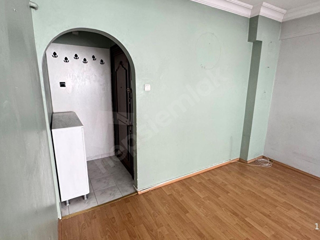 RAMİ EYÜPYOLU SKDA, TADİLATLI, MÜKEMMEL KONUMDA SATILIK 2+1 DAİRE - Görsel 8