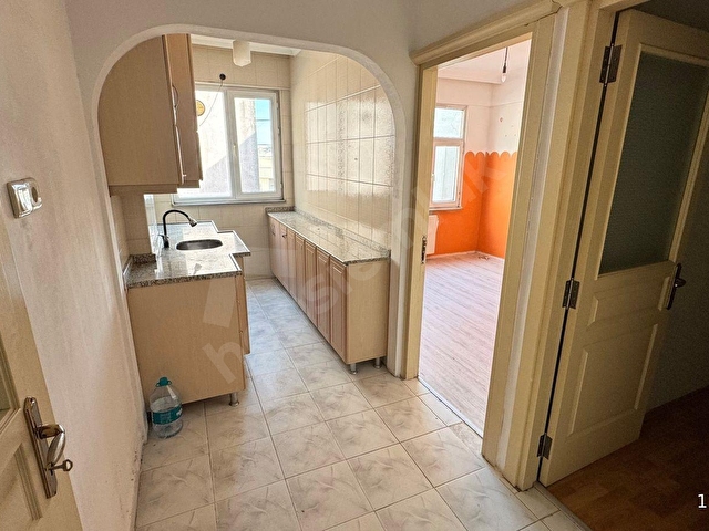 RAMİ EYÜPYOLU SKDA, TADİLATLI, MÜKEMMEL KONUMDA SATILIK 2+1 DAİRE - Görsel 14