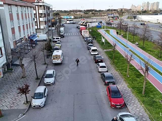bağcılar yüzyıl 42evler cadde üstü satılık köşe arsa - Görsel 3