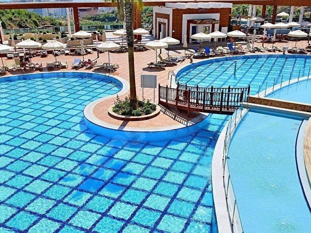 ALANYA MAHMUTLARDA HEM DENİZ HEM HAVUZ MANZARALI 2+1 SATILIK MUHTEŞEM RESIDENCE - Görsel 5
