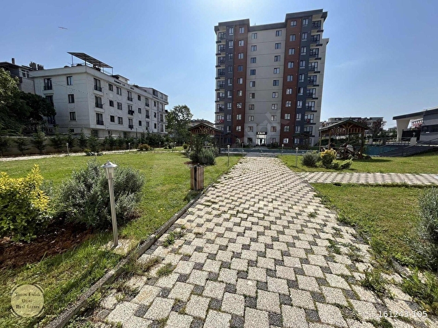 SİTE İÇİNDE BAHÇE KATI GENİŞ FERAH GÜVENLİKLİ KAPALI OTOPARKLI - Görsel 26