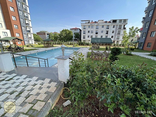 SİTE İÇİNDE BAHÇE KATI GENİŞ FERAH GÜVENLİKLİ KAPALI OTOPARKLI - Görsel 23