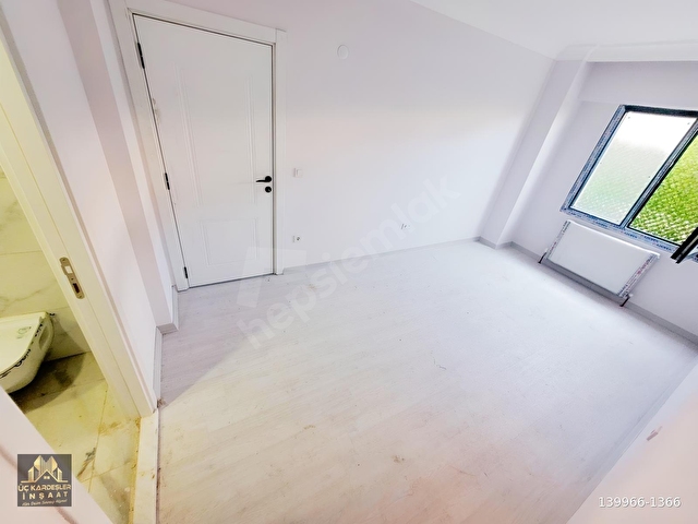 BAĞCILAR KİRAZLIDA METROYA YAKIN OTURUMA HAZIR SATILIK DAİRE - Görsel 9