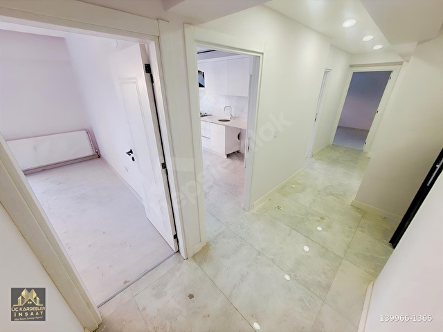 BAĞCILAR KİRAZLIDA METROYA YAKIN OTURUMA HAZIR SATILIK DAİRE - Görsel 30