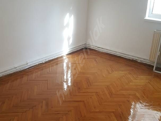 ÖĞRENCİYE BEKARA SAHİBİNDEN 2+1 SÜPER BAKIMLI DAİRE - Görsel 13