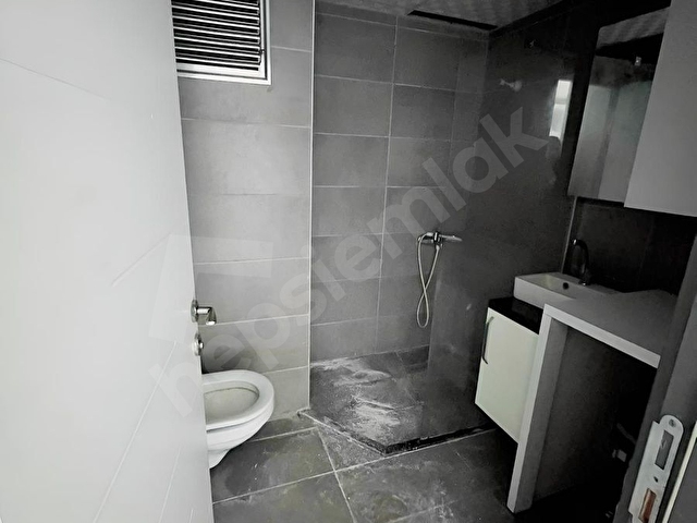 SEYREK MERKEZDE DOĞALGAZLI 1+1 DAİRE - Görsel 4