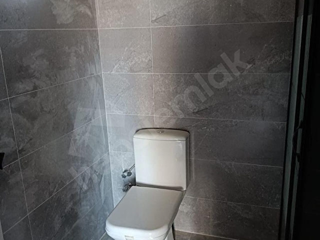 BİRLİK GAYRİMENKULDEN GÜLTEPEDE AZ KATLI İSKANLI HASARSIZ LÜX İŞÇİLİKLİ YÜKSEK KİRA GETİRİLİ FIRSAT - Görsel 11