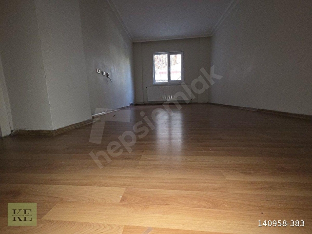ANKARA SİNCAN MAREŞALDA 3+1 YAPILI SATILIK DAİRE