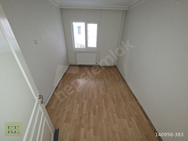 ANKARA SİNCAN MAREŞALDA 3+1 YAPILI SATILIK DAİRE - Görsel 13