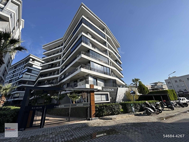 Bornova Avcılar Prestijte Havuz Cepheli Köşe Konum 4+1 Daire - Görsel 4
