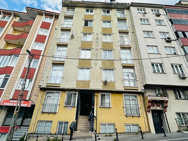 Alibeyköyde Bekara Öğrenciye Toplu Ulaşıma Yakın,boyalı
