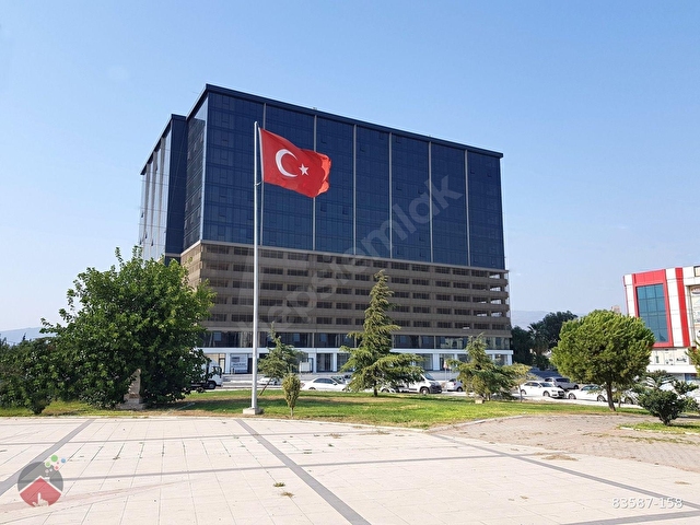 İzmir Gıda Çarşısında 1+0 Oda 42 m2 Sıfır Eşyalı Kiralık Ofis - Görsel 14