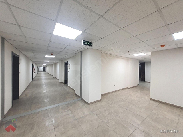 İzmir Gıda Çarşısında 1+0 Oda 42 m2 Sıfır Eşyalı Kiralık Ofis - Görsel 10