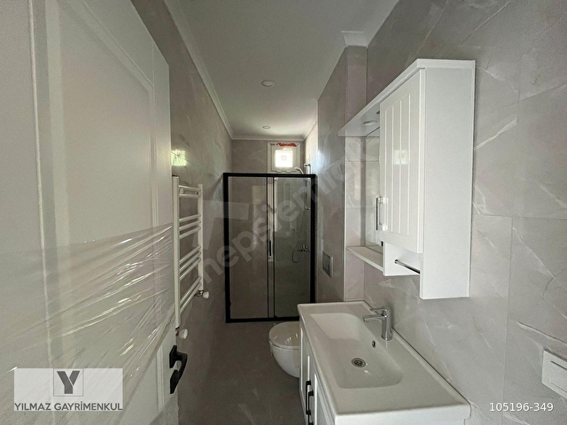 BOSTANCI SAHİLDE BALKONLU ve KAPALI OTOPARKLI SIFIR 2+1 DAİRE - Görsel 12