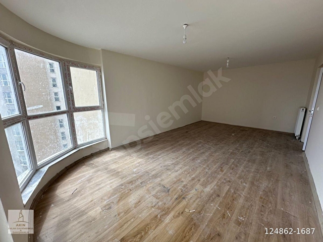 Esenyurt S Tower’da Kiralık 3+1 Daire