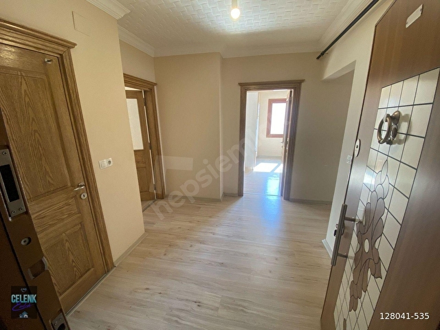 ÇELENK EMLAKDAN BELEDİYE ARKASI ÇARŞI MERKEZLİ SATILIK 4+1 DAİRE