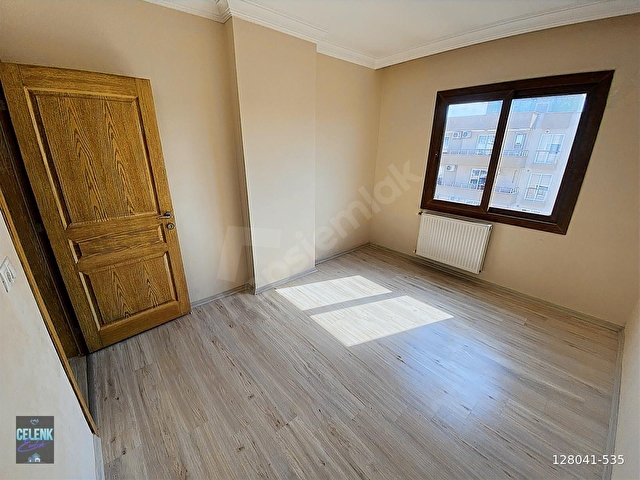 ÇELENK EMLAKDAN BELEDİYE ARKASI ÇARŞI MERKEZLİ SATILIK 4+1 DAİRE - Görsel 11