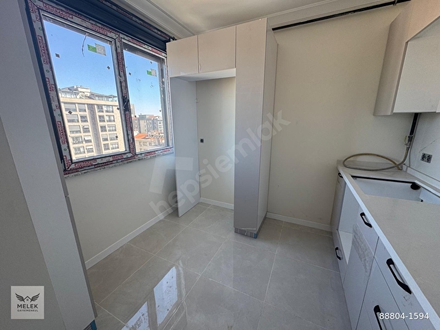 Kozyatağı Bayar Caddesine 2. binada SIFIR 4+2 215m2 DUBLEKS - Görsel 14