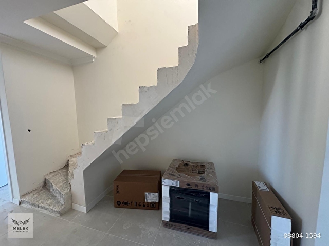 Kozyatağı Bayar Caddesine 2. binada SIFIR 4+2 215m2 DUBLEKS - Görsel 3