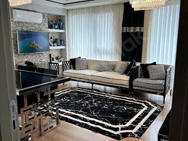 5.LEVENTE KOMŞU BALKON TERASLI BÜYÜK TİP ÖZEL TASARIMLI 4+1 TEMİZ EŞYALI DAİRE - Görsel 18