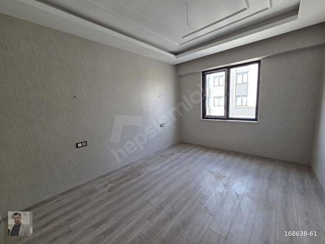 MAVİKENTTE CADDE ÜZERİ SİTE İÇİ LÜKS 2,5+1 SATILIK DAİRE - Görsel 8