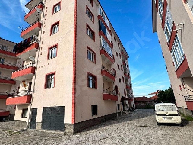NET/EDEN ALACA MERKEZDE 3+1 BOŞ 2.KATTA SATILIK DAİRE - Görsel 4