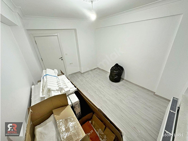 GÜZELYAKADA YENİ BİNADA ÖN CEPHE ASANSÖRLÜ İSKANLI DAİRE! - Görsel 20