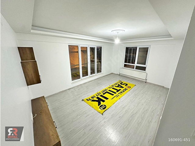 GÜZELYAKADA YENİ BİNADA ÖN CEPHE ASANSÖRLÜ İSKANLI DAİRE! - Görsel 12