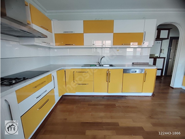 KARDEŞTEN AKÇAY MERKEZDE DENİZ VE KORDON MANZARALI GENİŞ 4+1 DUBLEKS DAİRE - Görsel 11