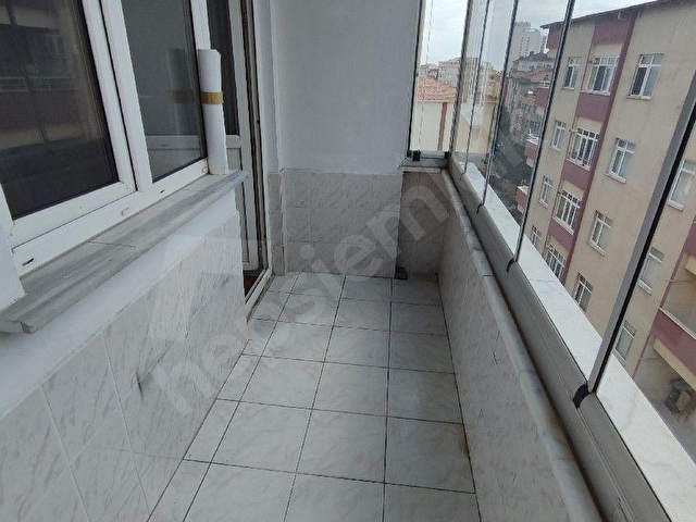 PENDİK ÇAMÇEŞME MAH.ÇARŞININ İÇİNDE GENİŞ 2+1 - Görsel 8