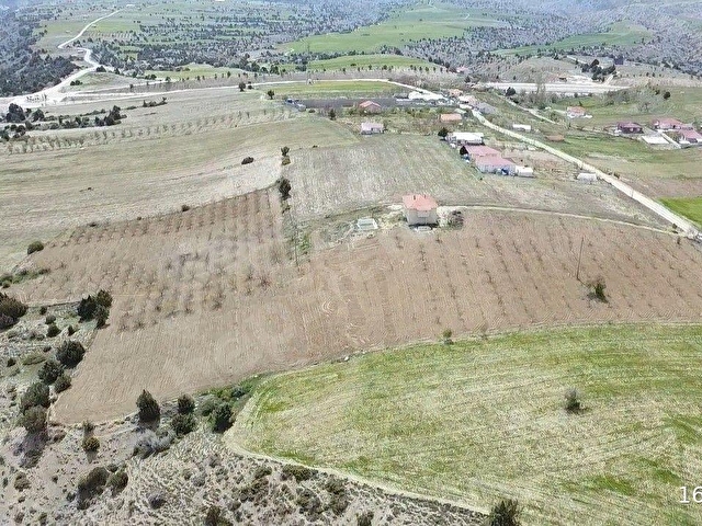 KORKUTELİ AŞAĞI KARAMAN YAYLASINDA SATILIK EV VE BAHÇELİ ARAZİ - Görsel 15