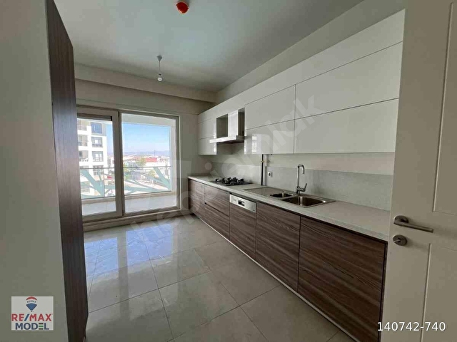 REMAX MODEL DEN SİNPAŞ AQUA CİTYDE SATILIK 4+1 YALI DAİRESİ - Görsel 3
