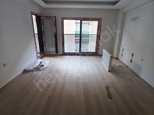 Karşıyaka İmbatlı Mh Kiralık 2+1 Daire - Görsel 2
